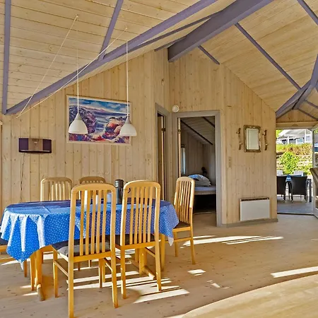 Сasa de vacaciones 3 Bedroom Awesome In Sjolund Hejls