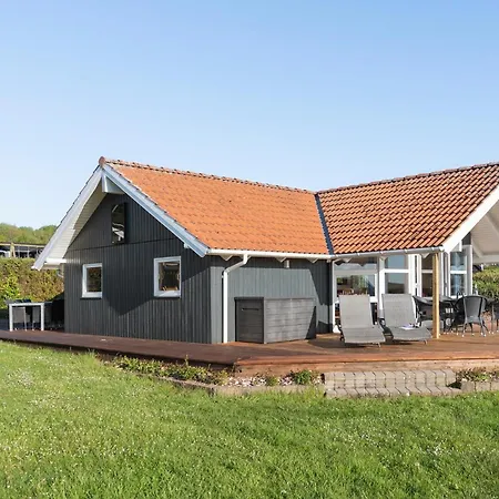 3 Bedroom Awesome In Sjolund